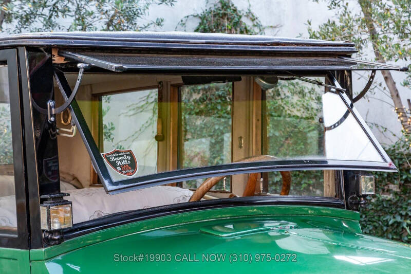 1924 Studebaker Special 6 Wagon