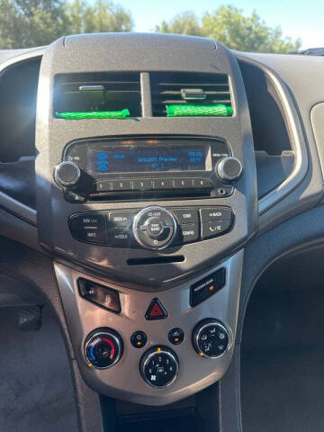 2012 Chevrolet Sonic LT