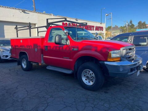 2000 Ford F-350 Super Duty for sale at Main Street Auto in Vallejo CA