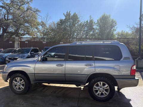 2004 Lexus LX 470