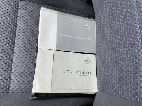 2003 Nissan Pathfinder SE