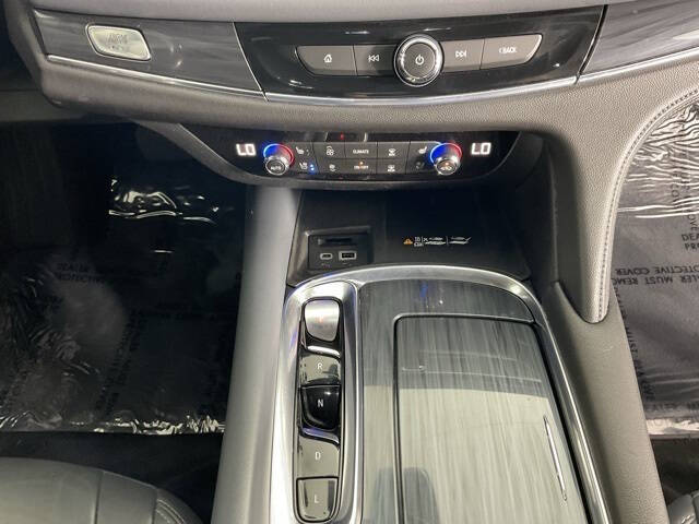 2022 Buick Enclave Premium