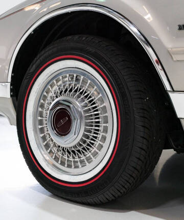 1990 Lincoln Mark VII Bill Blass