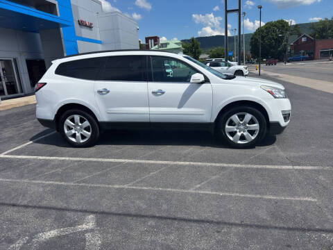 2017 Chevrolet Traverse LT