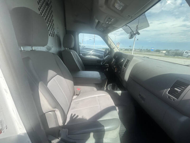 2017 Nissan NV