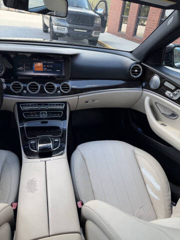 2017 Mercedes-Benz E-Class E 300