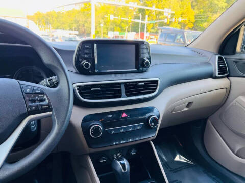 2021 Hyundai Tucson SE