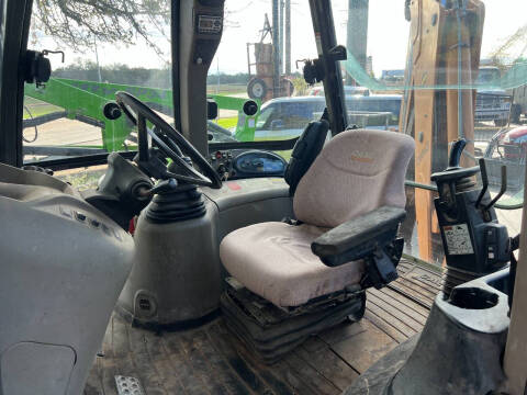 2011 Case IH  580 SUPER N