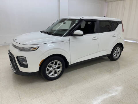 2021 Kia Soul for sale at Kerns Ford Lincoln in Celina OH