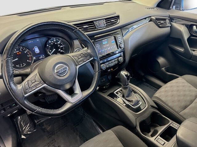 2020 Nissan Rogue Sport SV