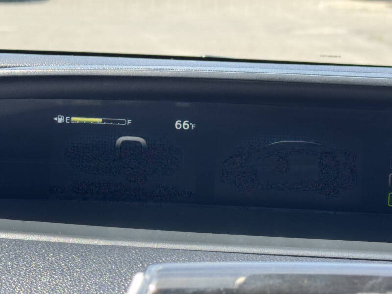 2022 Toyota Prius XLE AWD-e