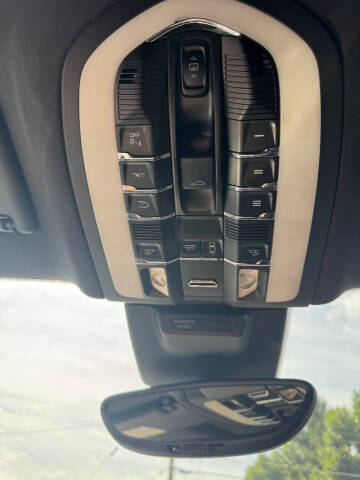 2017 Porsche Macan GTS