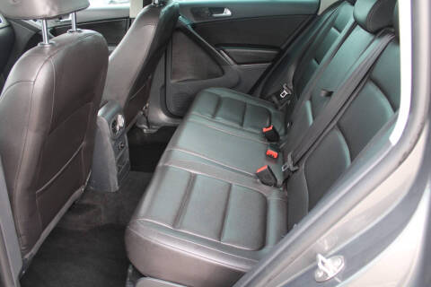 2013 Volkswagen Tiguan SE 4Motion