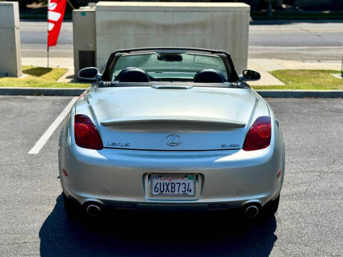 2004 Lexus SC 430