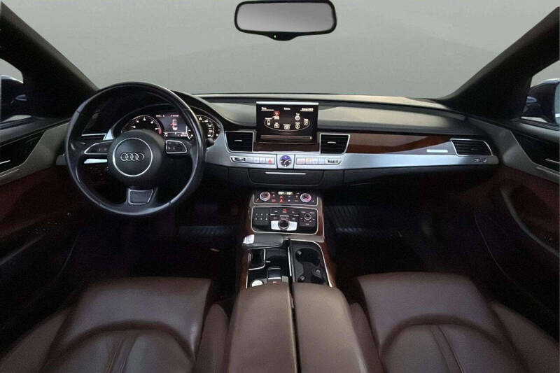 2011 Audi A8 quattro