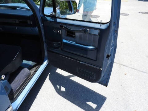 1986 Chevrolet Silverado 1500 SS Classic