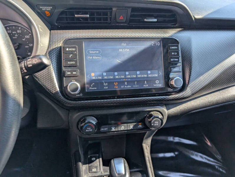 2021 Nissan Kicks SV