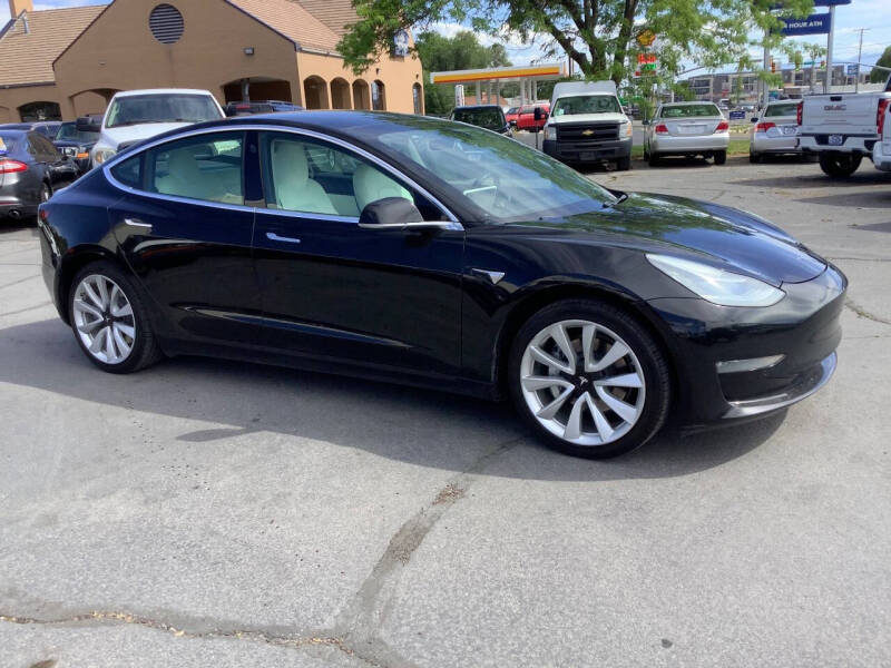 2019 Tesla Model 3 Standard Range Plus