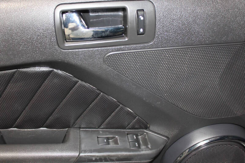 2010 Ford Mustang