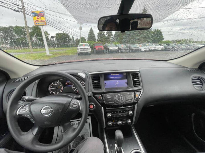 2017 Nissan Pathfinder