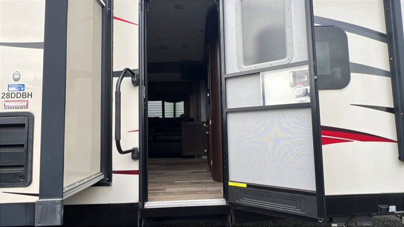 2016 Winnebago Ultralite