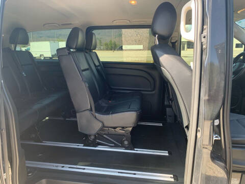 2017 Mercedes-Benz Metris Passenger