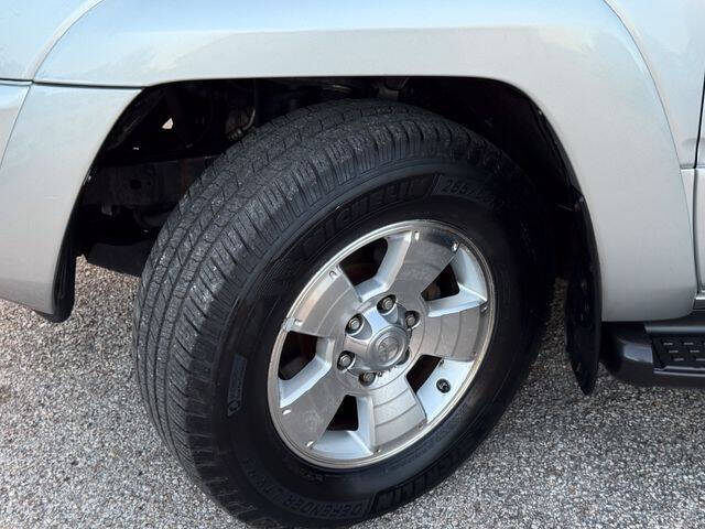 2004 Toyota 4Runner SR5