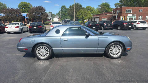 2005 Ford Thunderbird Deluxe