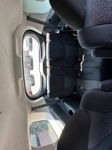 2012 Mazda MAZDA5 Sport