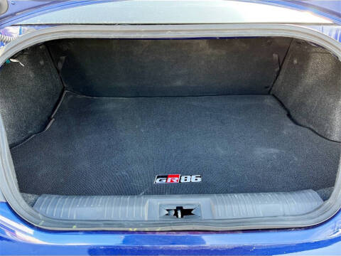 2024 Toyota GR86 Premium