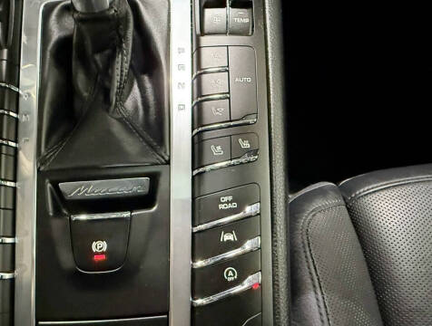 2017 Porsche Macan S