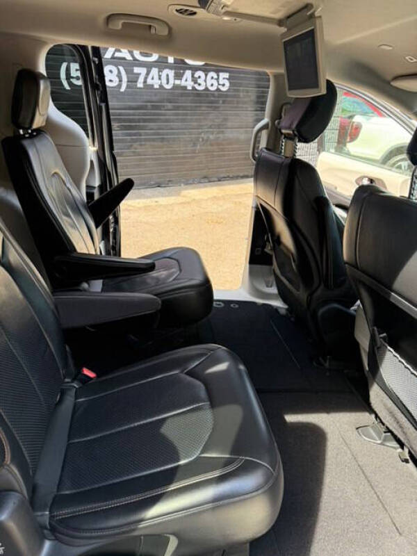 2018 Chrysler Pacifica Touring L