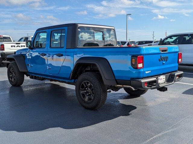 2026 Jeep Gladiator Sport