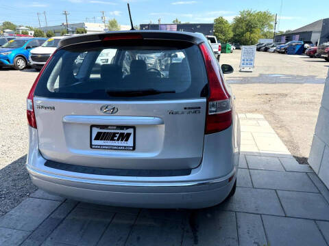 2011 Hyundai Elantra Touring GLS