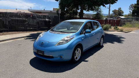 2011 Nissan LEAF SL