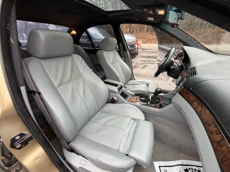 2003 BMW 5 Series 540i