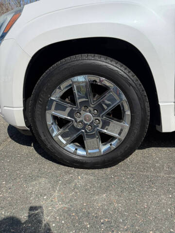 2016 GMC Acadia Denali