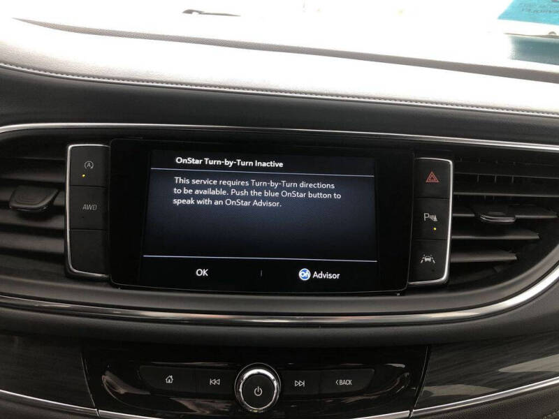 2023 Buick Enclave Essence