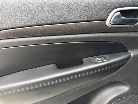 2018 Jeep Grand Cherokee Laredo E