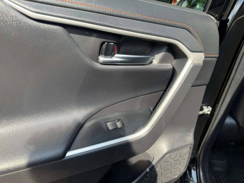 2020 Toyota RAV4 Adventure