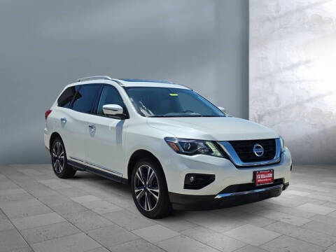 2018 Nissan Pathfinder Platinum