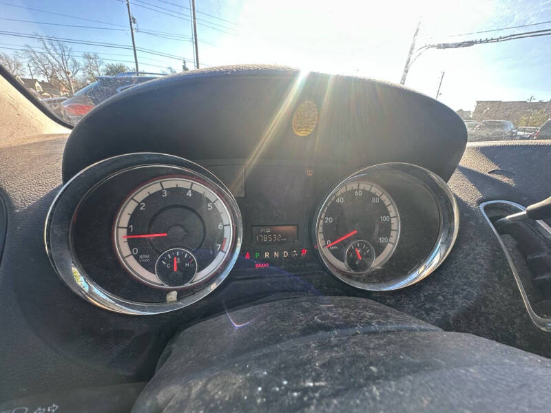 2014 Dodge Grand Caravan SXT 30th Anniversary