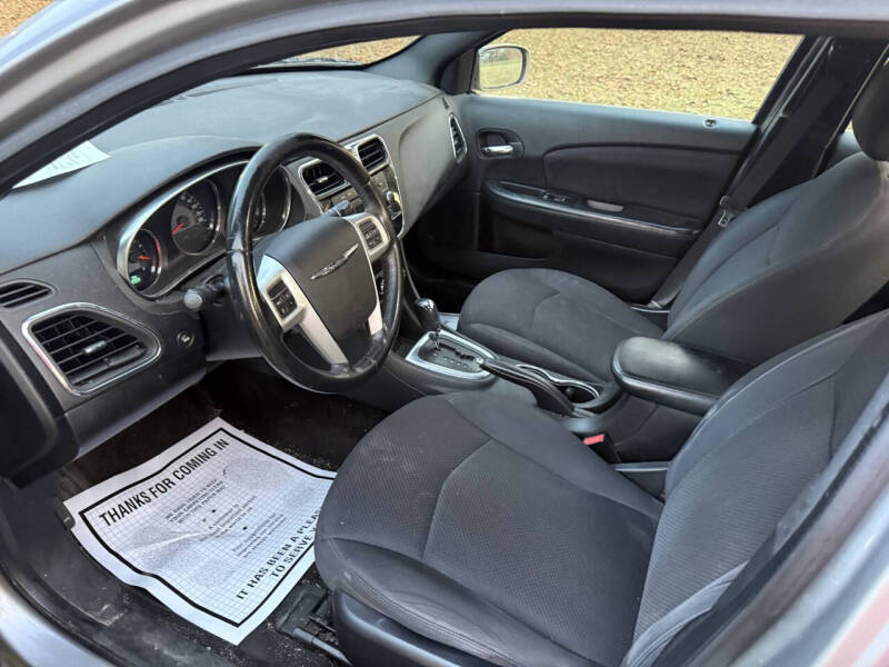 2013 Chrysler 200 Touring