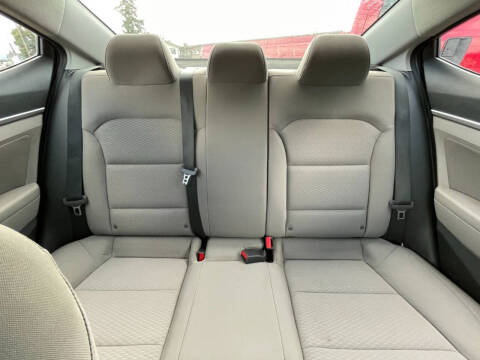 2020 Hyundai Elantra