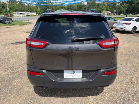 2017 Jeep Cherokee Sport