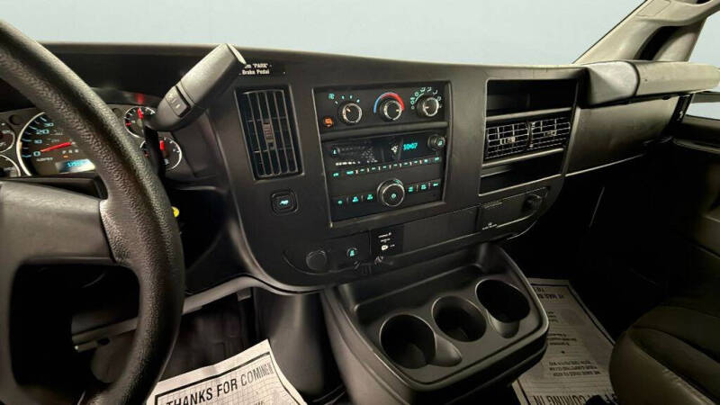 2024 Chevrolet Express 2500