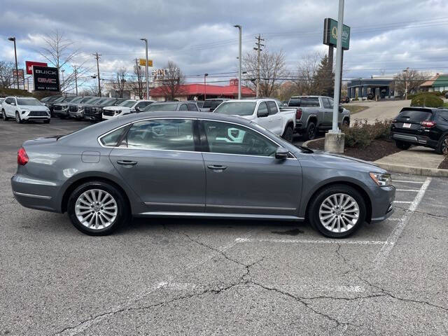 2017 Volkswagen Passat 1.8T SE