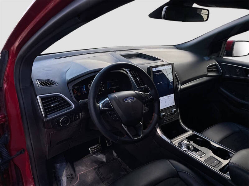 2024 Ford Edge ST-Line