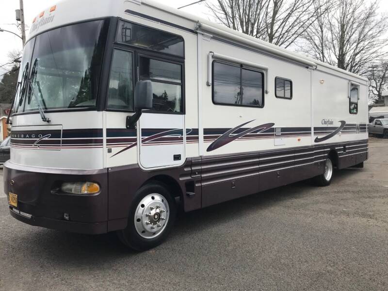 1999 Winnebago chieftain for sale at Chuck Wise Motors in Portland OR