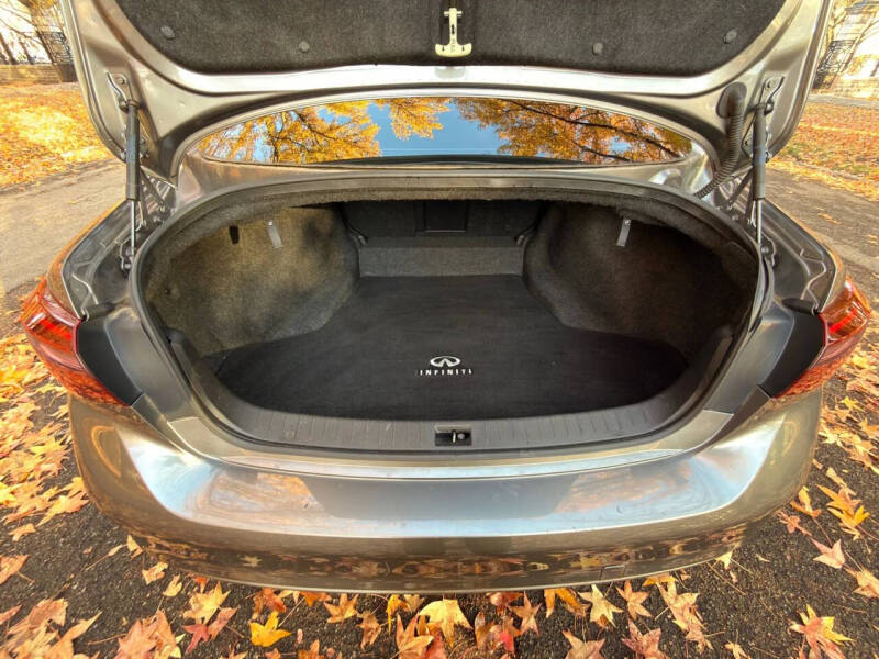 2018 Infiniti Q50